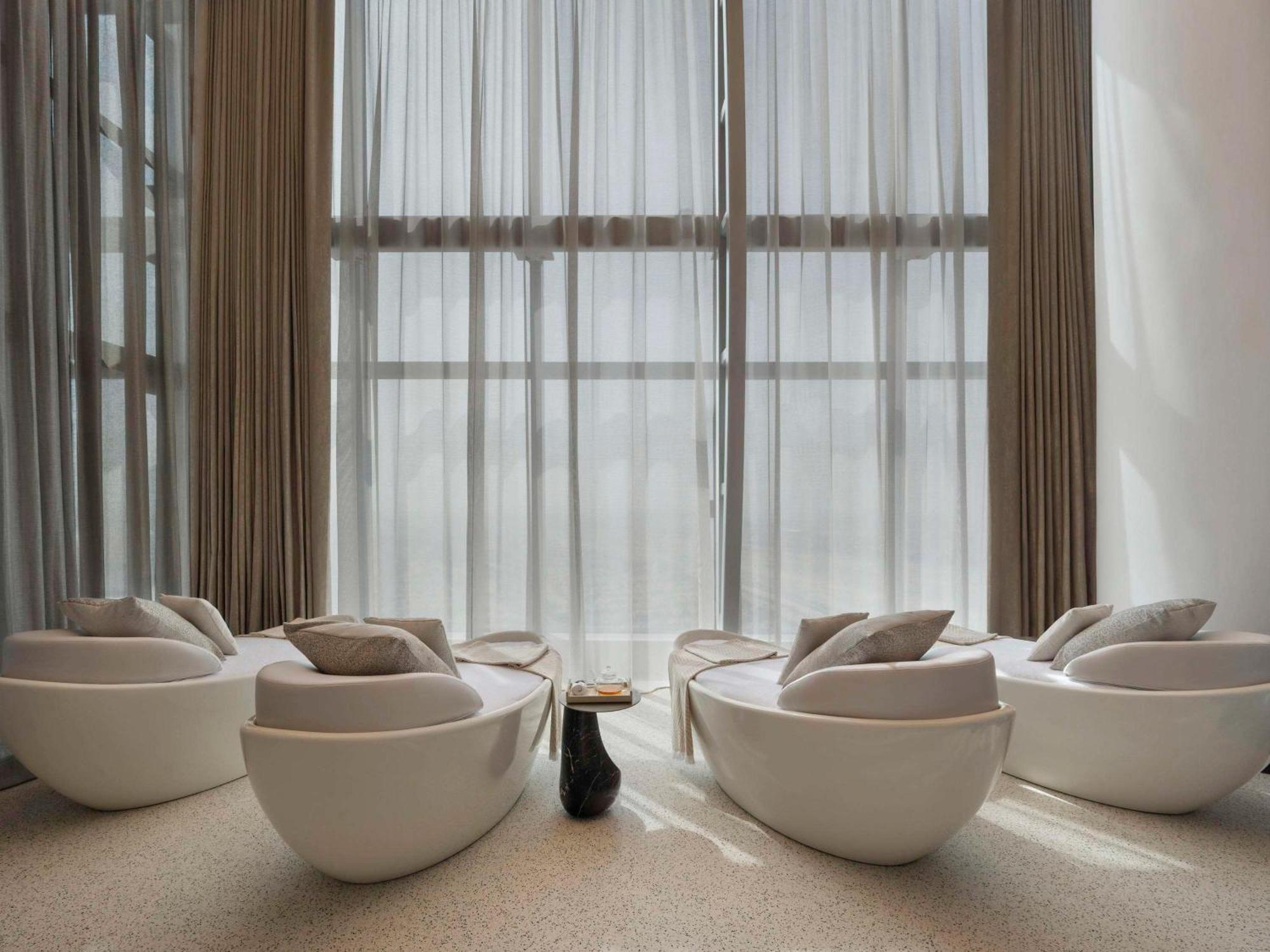 So/ Uptown Dubai Ξενοδοχείο Εξωτερικό φωτογραφία The Spa at The Standard, East Village