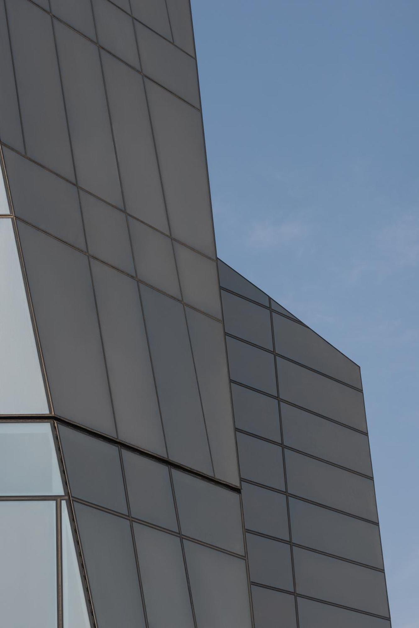 So/ Uptown Dubai Ξενοδοχείο Εξωτερικό φωτογραφία The building's facade