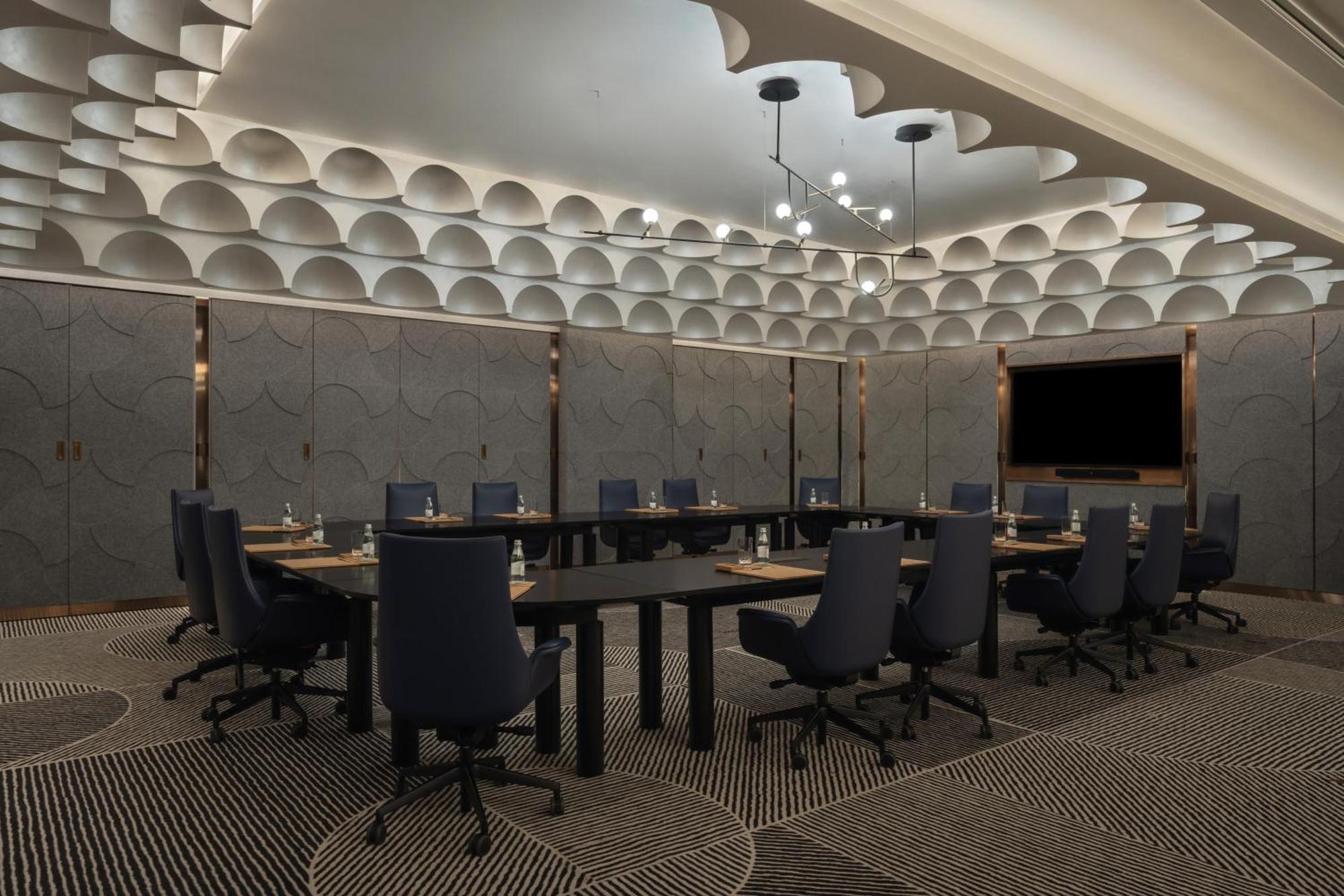 So/ Uptown Dubai Ξενοδοχείο Εξωτερικό φωτογραφία The meeting room of the Executive Council