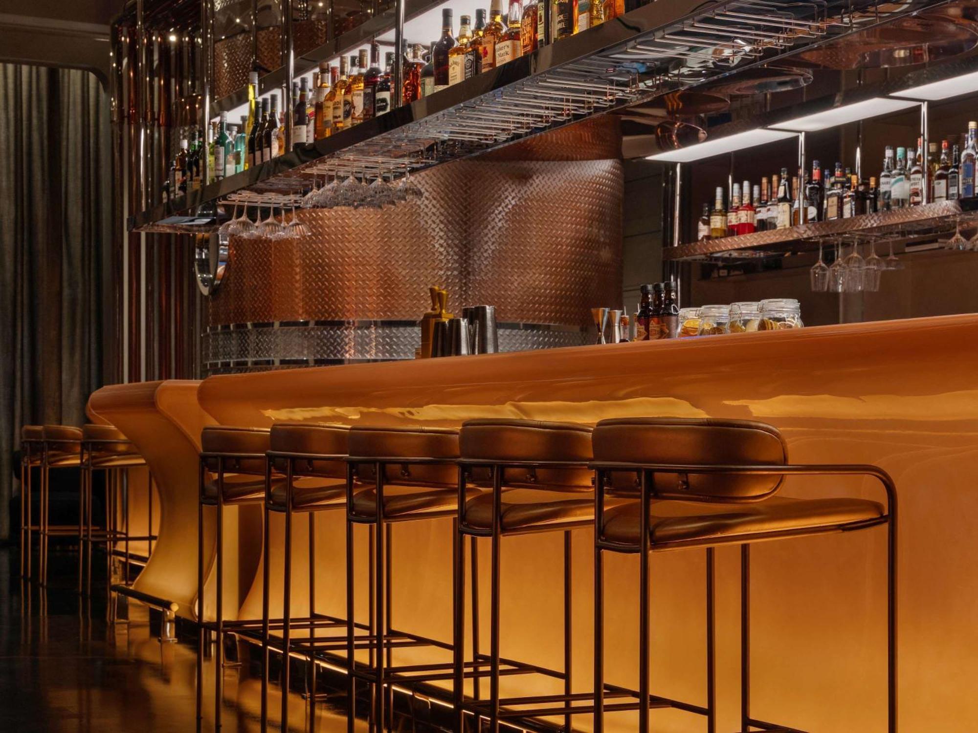 So/ Uptown Dubai Ξενοδοχείο Εξωτερικό φωτογραφία The bar at the London Edition